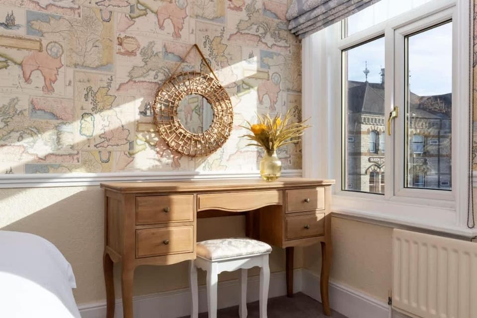 Spacious 3 Bed Apartment in central Saltburn Apartment in Saltburn