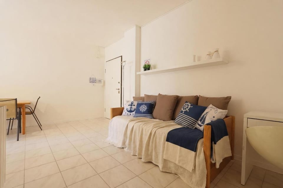 ModernShore - Yolo Apartment in Alba Adriatica