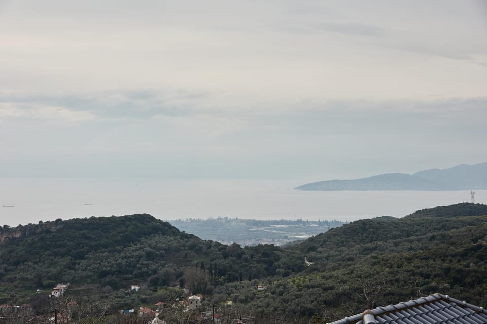 TERPOU StoneHouse and Suites "StoneHouse" Hotel in Magnesia Prefecture, Greece