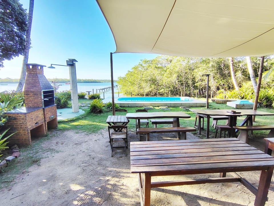 Natural landscape, BBQ facilities, Garden, Seating area, Dining area, Communal kitchen, Garden view, Pool view, River view, Area and facilities, Swimming pool, kitchen