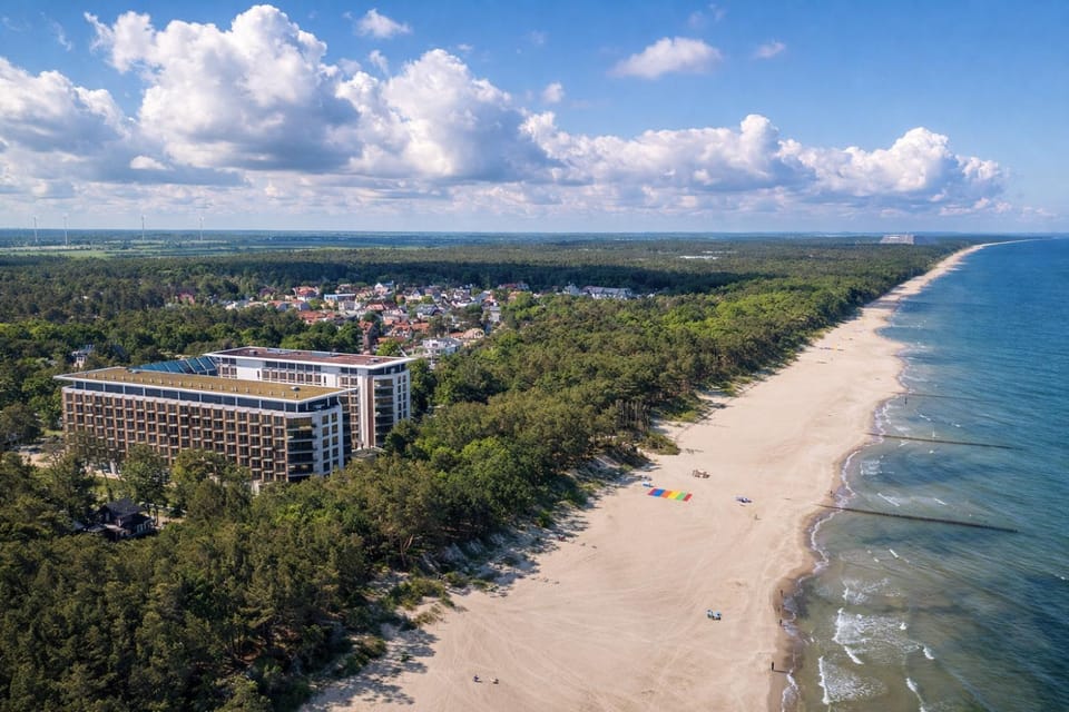 Prestige 613 - tuż przy plaży - basen, sauna, jacuzzi w cenie pobytu - Easy - Rent Apartments Apartment in West Pomeranian Voivodeship, Poland