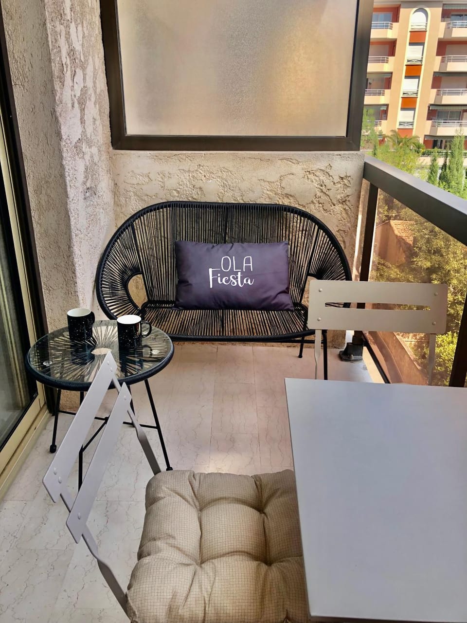 Grand studio terrasse climatisé central et calme Apartment in Saint-Raphael