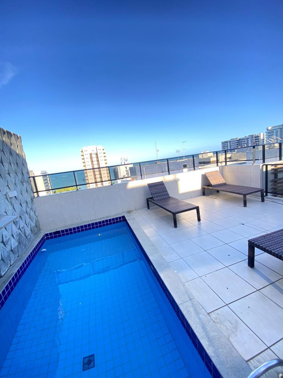Day, Natural landscape, View (from property/room), Balcony/Terrace, Pool view, Sea view, Swimming pool, Swimming pool, sunbed