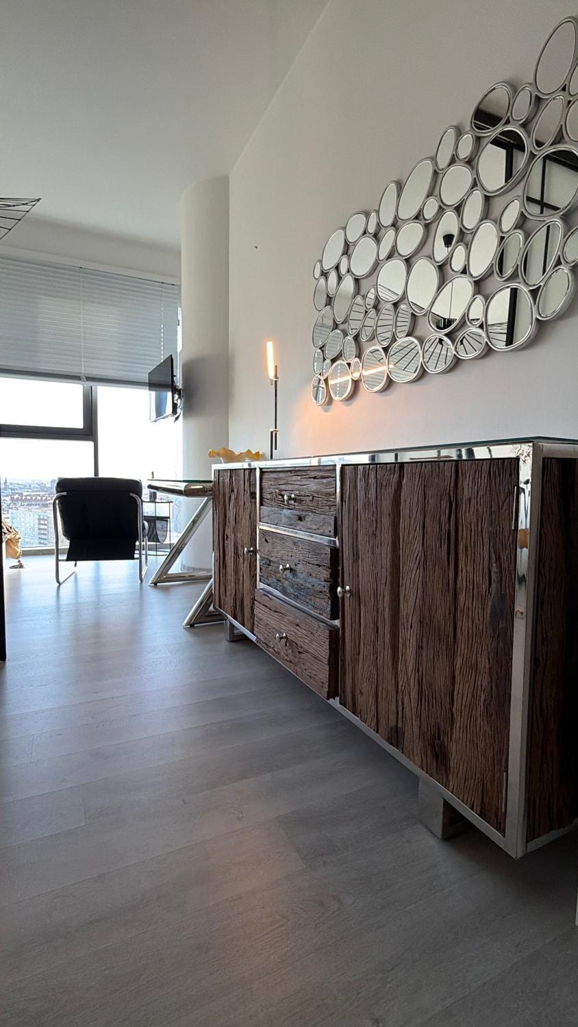 Hanza Tower, Apartament LESS IS MORE 15TH basen Sauna Spa Apartment in Szczecin
