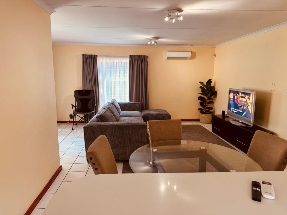 Tendani Full-House House in Pretoria