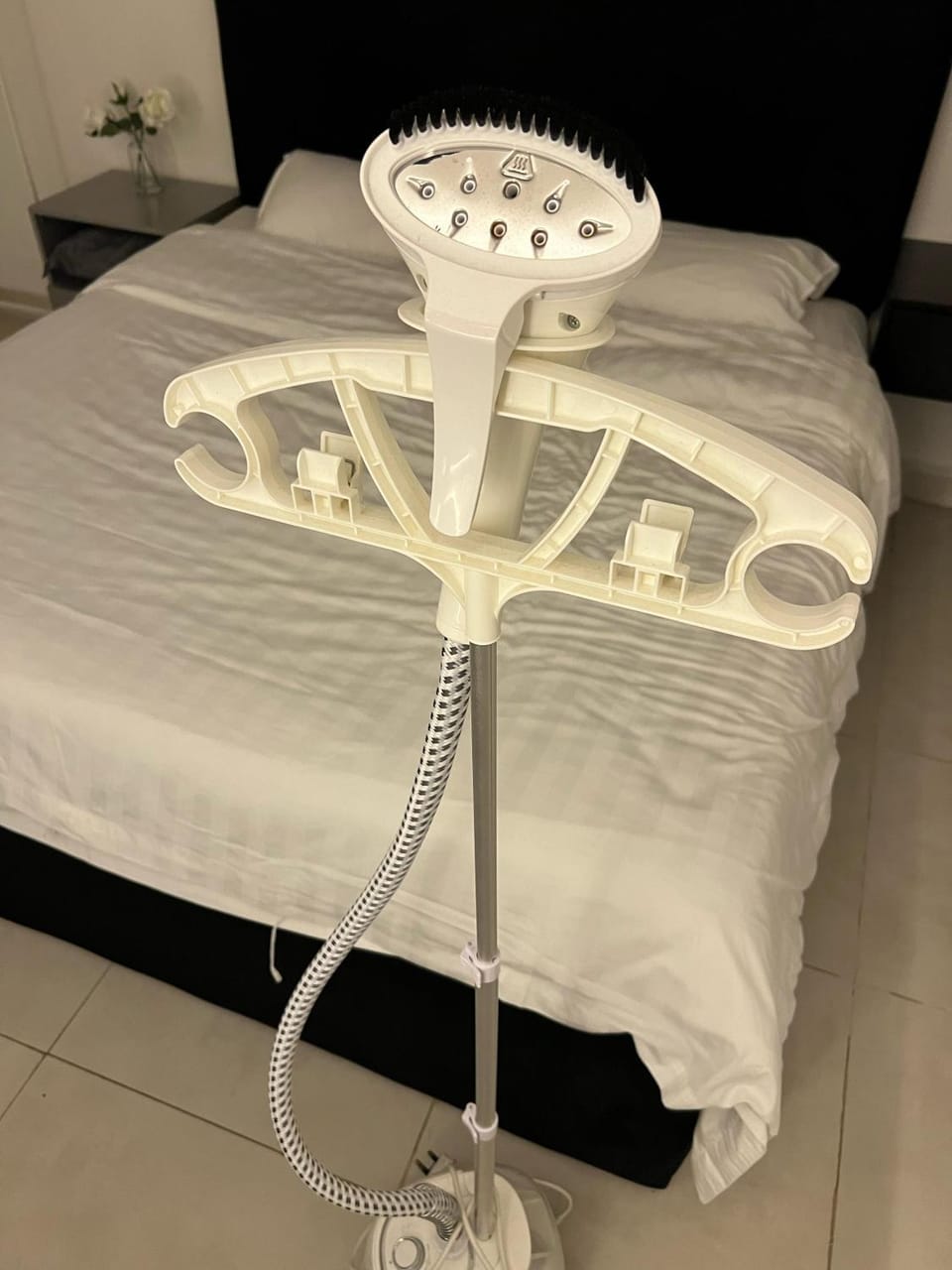 Bed, Photo of the whole room, Bedroom, flat iron