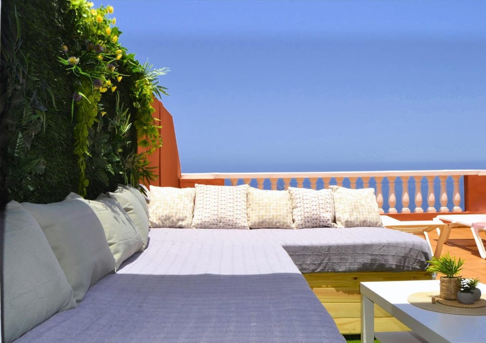 Off site, Balcony/Terrace, Sea view
