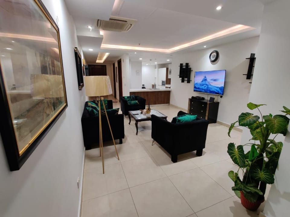 Express Your Individuality at Gold Crest Mall Apartment in Lahore