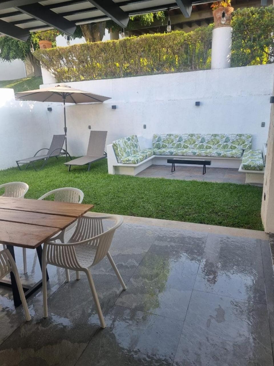 Seating area
