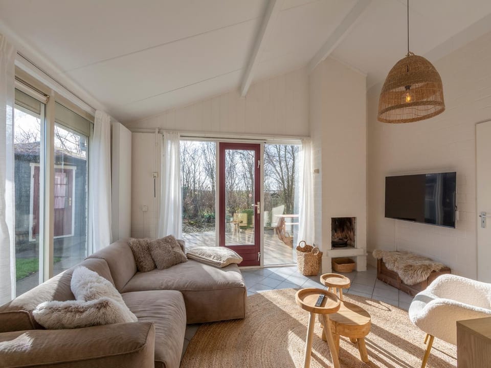Living room, Other