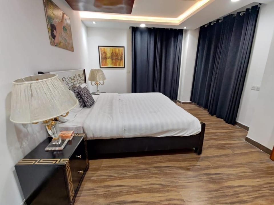 Experience Unmatched Comfort in Gold Crest Mall by HBA Apartment in Lahore