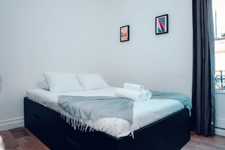 Alameda Guest House Rooms Bed and Breakfast in Lisbon