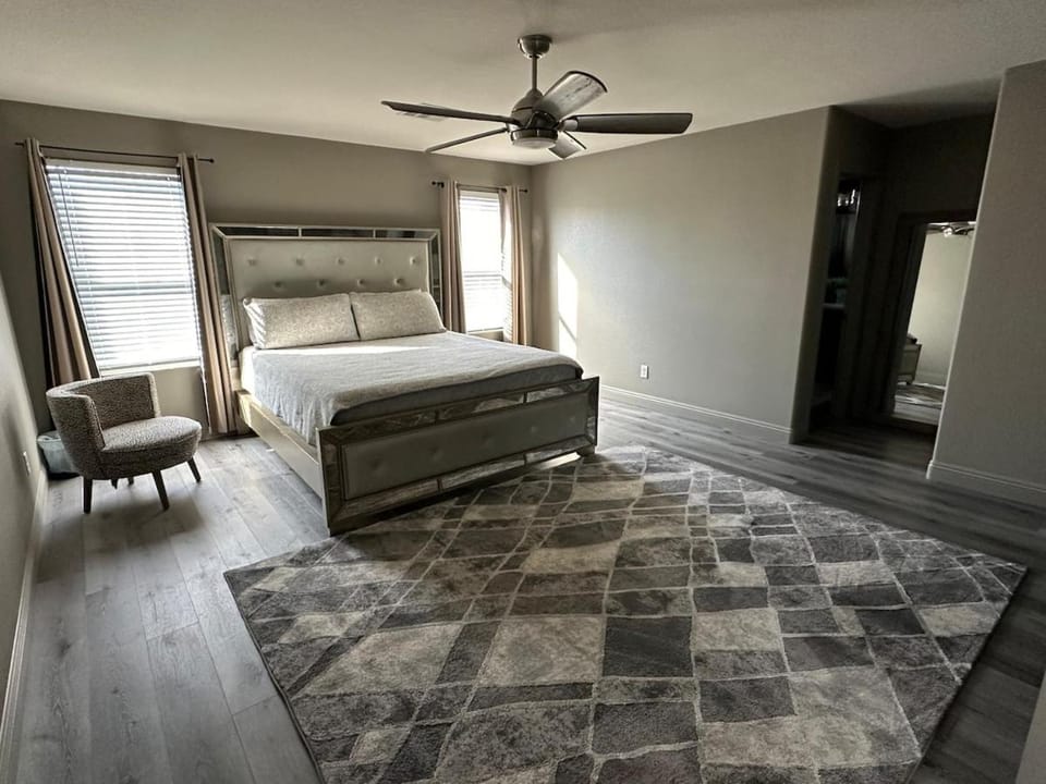 Stylish desert oasis Your serene get away House in Rhodes Ranch