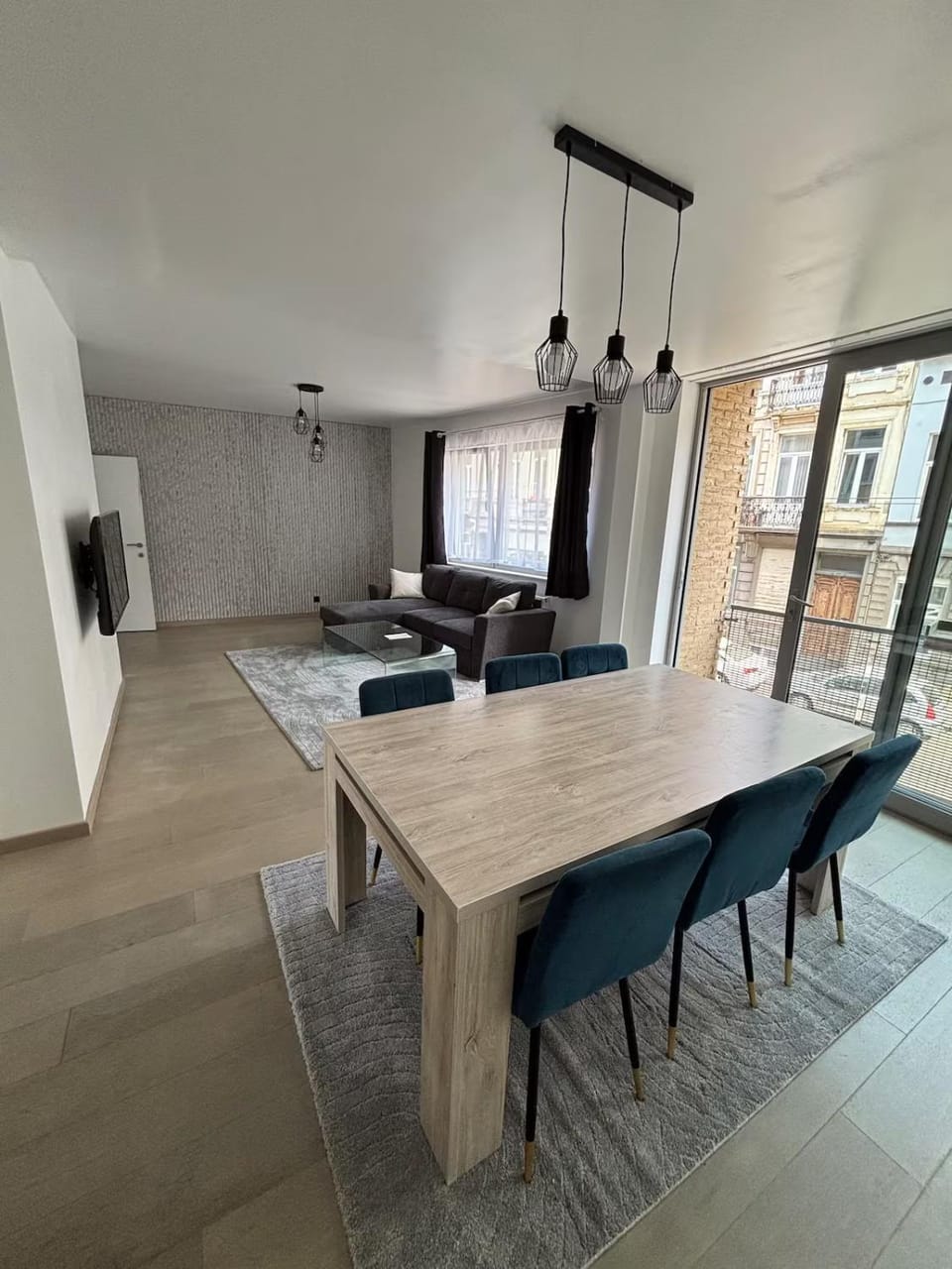 Communal lounge/ TV room, TV and multimedia, Living room, Seating area