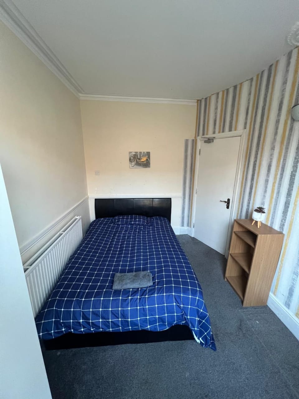 Central London Elephant and Castle cosy double bed Bed and Breakfast in London Borough of Southwark