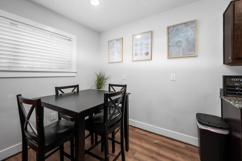 Comfortable 1BR Apartment Near NRG Stadium Apartment in Houston