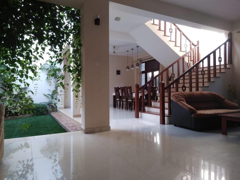 Garden, Seating area