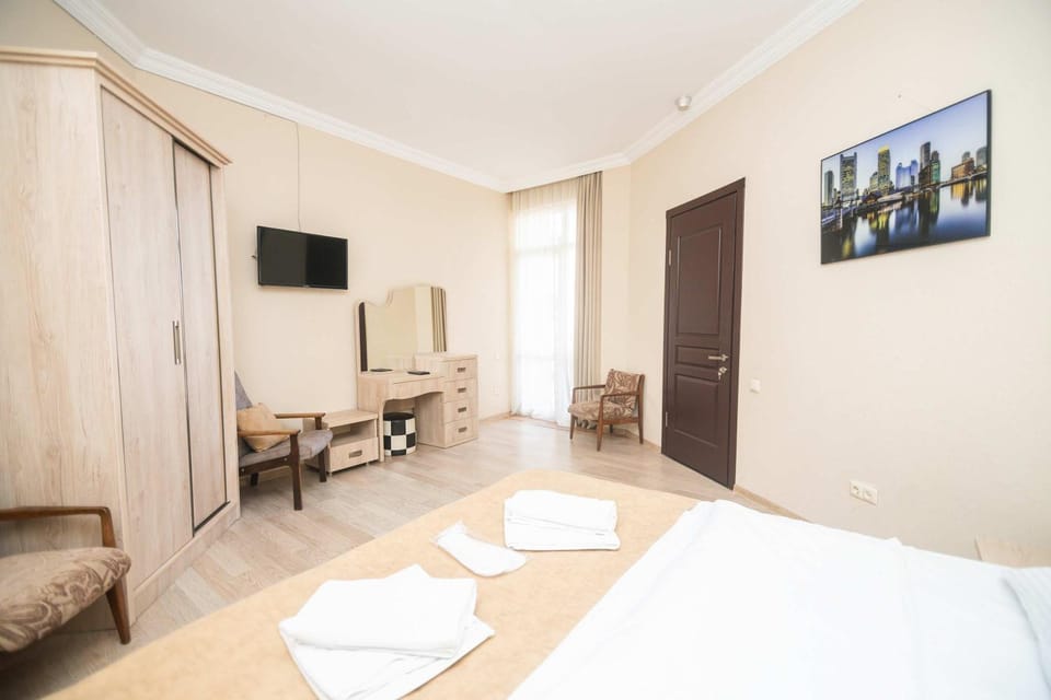 Batumi Apartment Chic City Getaway - by Wehost Apartment in Batumi