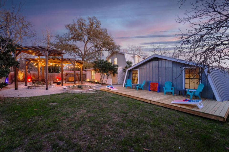 Boerne Gem Near Downtown River Park Main Street Apartment in Boerne