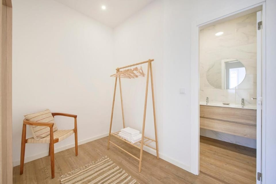Beachside Deluxe Terrace Apts, by TimeCooler Apartment in Costa da Caparica