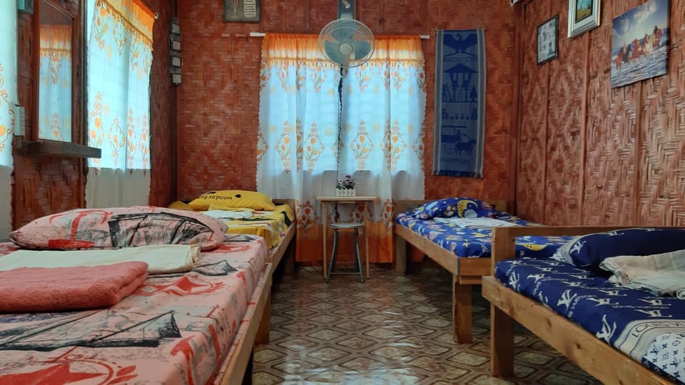 JRM Place Bed and Breakfast in Oslob