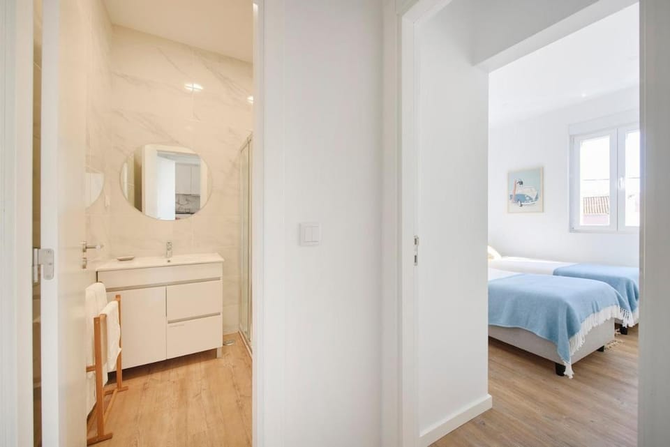 Beachside Group Paradise Apts, By TimeCooler Apartment in Costa da Caparica