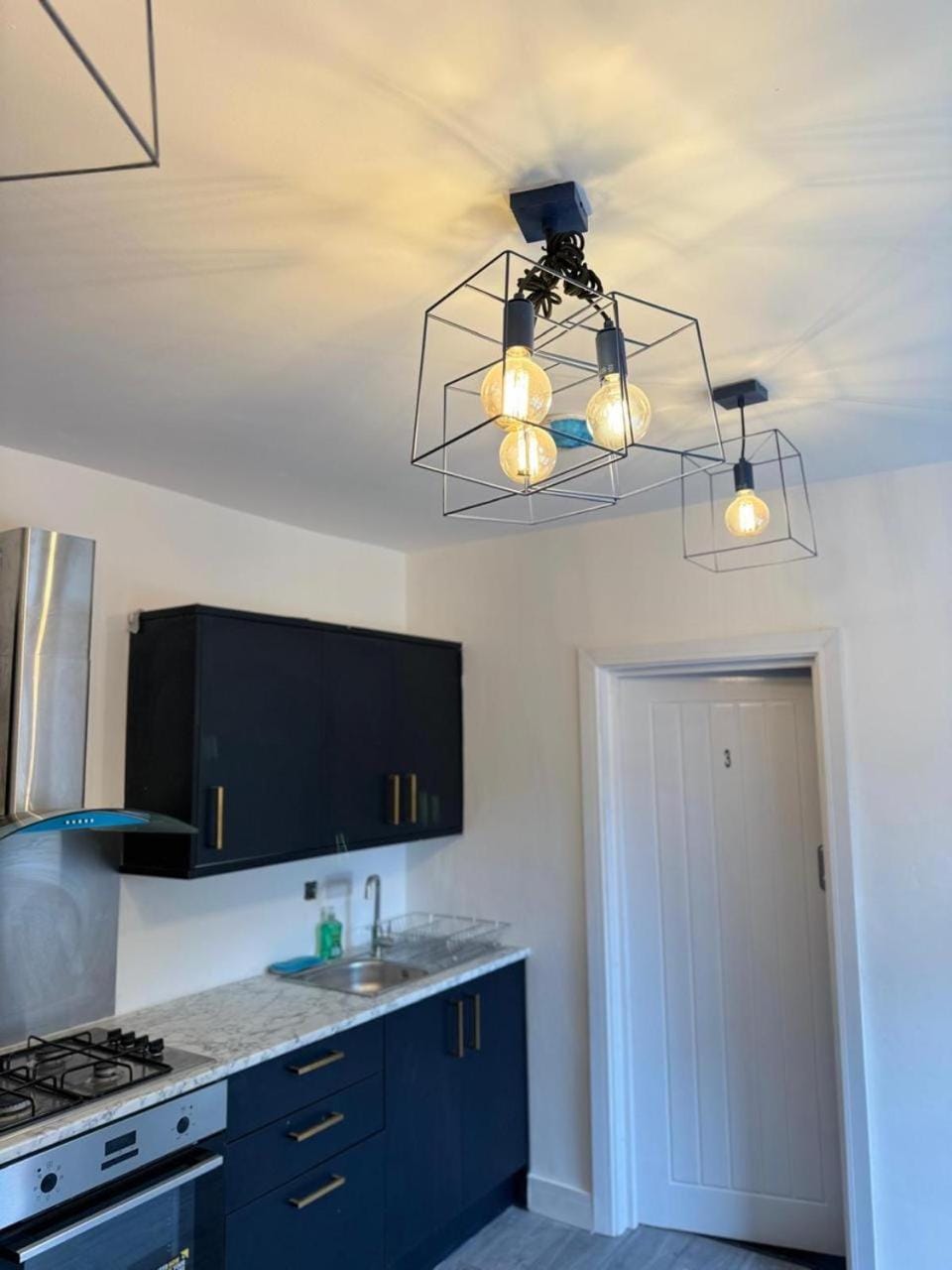 Heathrow Close Comfort Room Vacation rental in Staines-upon-Thames