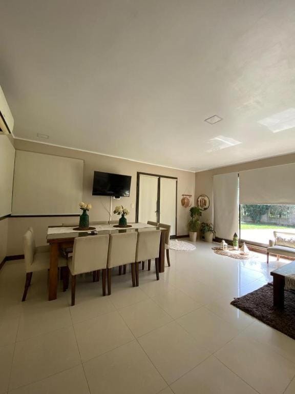 TV and multimedia, Living room, Seating area, Dining area, Evening entertainment
