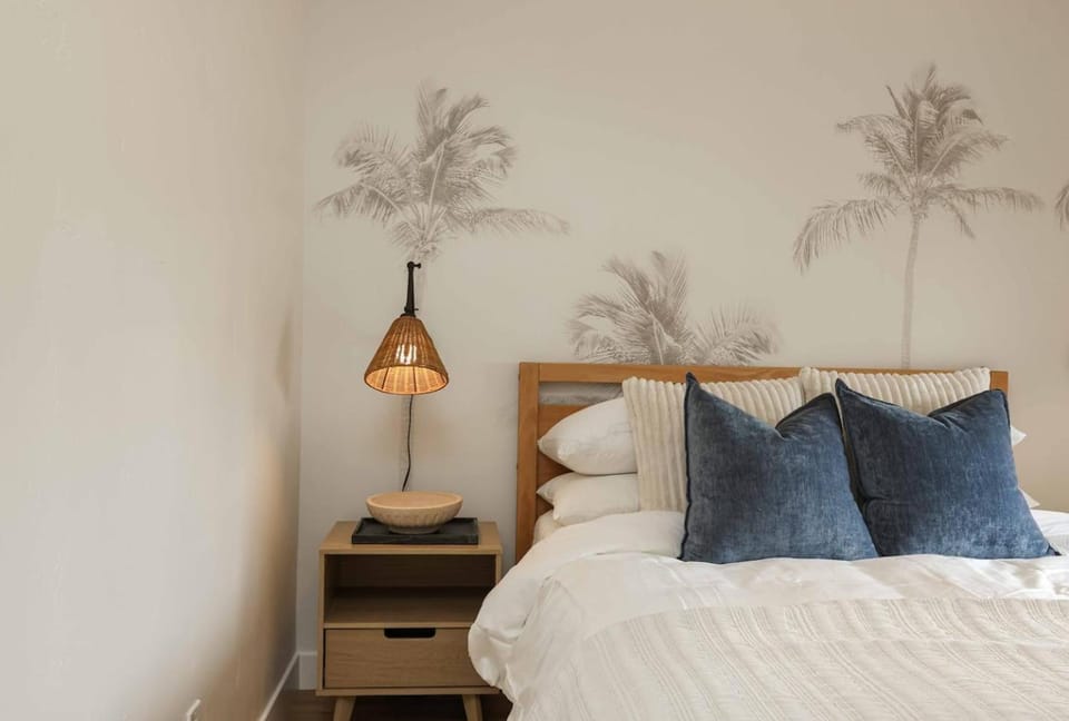 Chic Surf Lodge with Hot Tub & Ocean Views Apartment in Oceanside