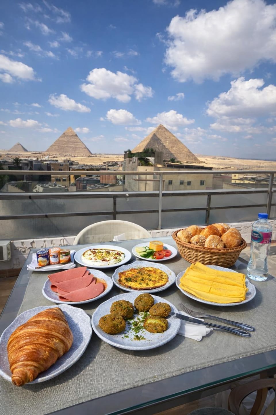 Day, Natural landscape, Food and drinks, Food, Mountain view, Breakfast, Continental breakfast, Drinks