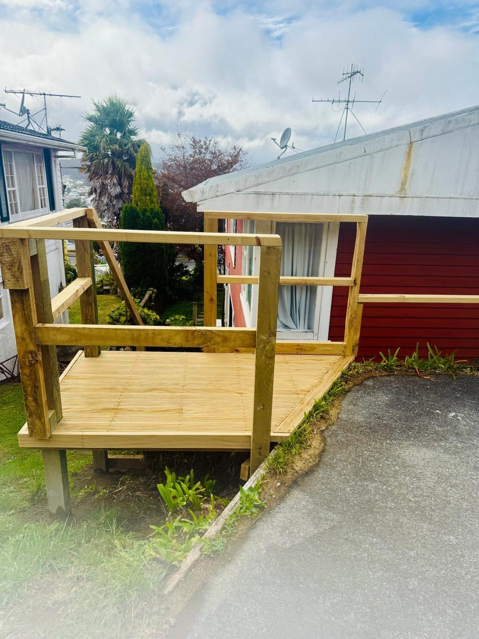 Property building, Spring, Day