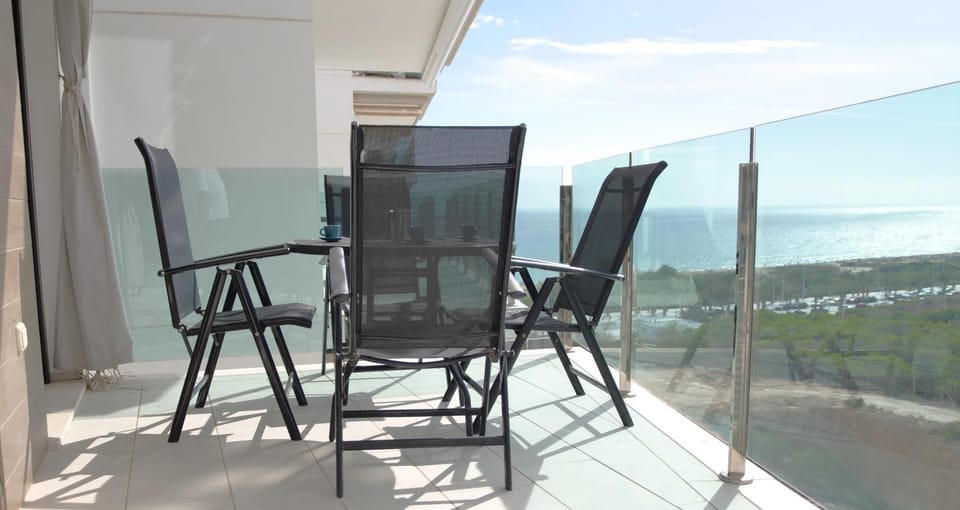 Patio, Natural landscape, View (from property/room), Balcony/Terrace, Balcony/Terrace, Seating area, Sea view