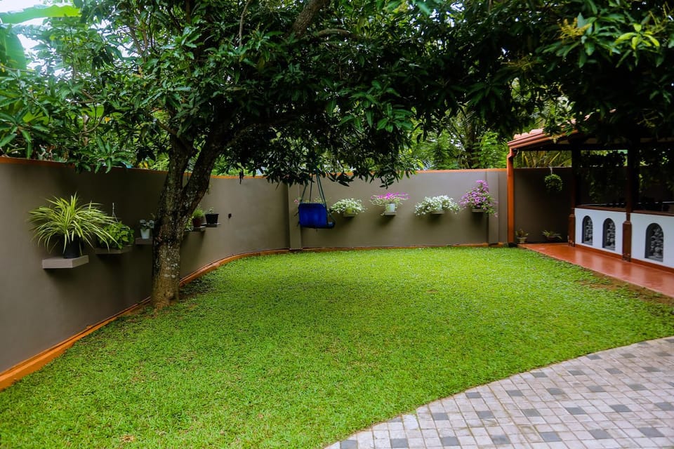 Evergreen Cottage Apartment in Mirissa