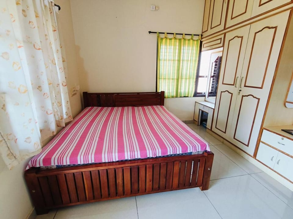 Manjusha 2Bed Room AC 45min to Mookambika Temple House in Karnataka