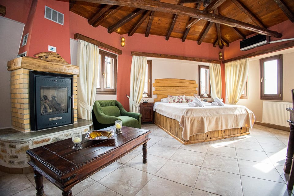 TERPOU StoneHouse and Suites Deluxe Family Suite Hotel in Magnesia Prefecture, Greece