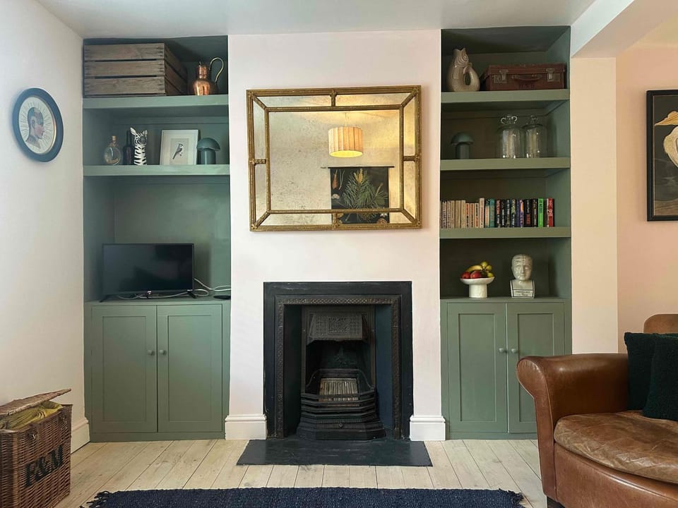 Library, TV and multimedia, Living room