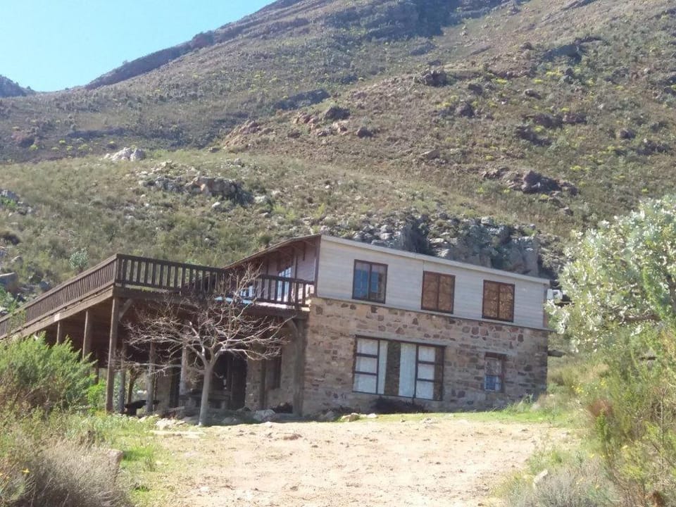 Avondrood Mountain House Apartment in Western Cape