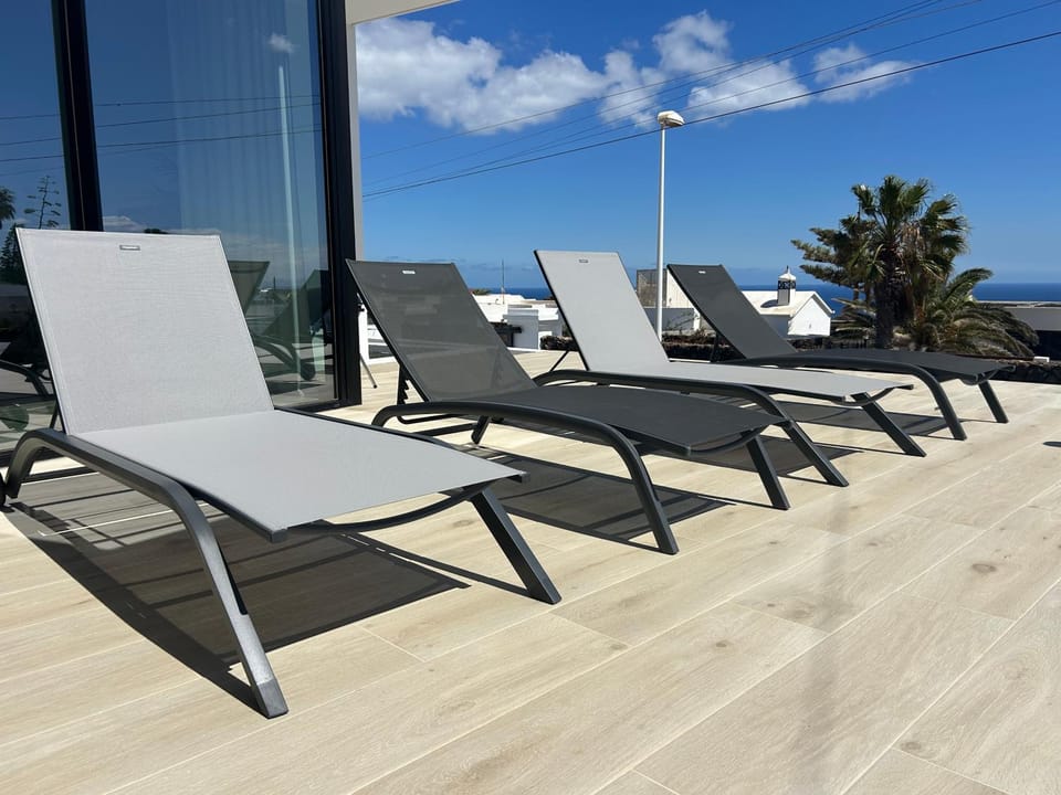 Villa Mendoza - By AZ Rentals Villa in Isla de Lanzarote