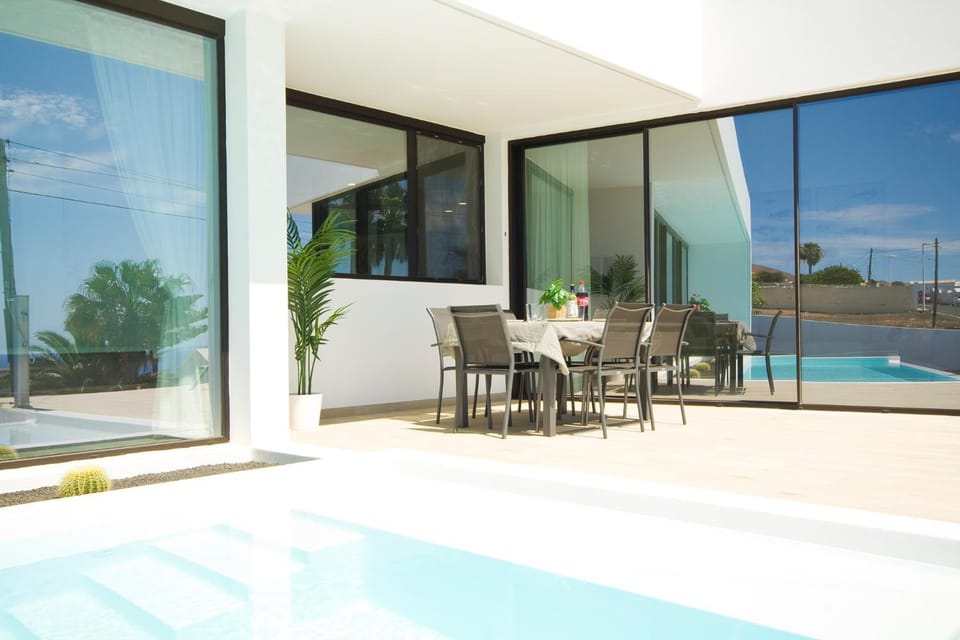 Villa Mendoza - By AZ Rentals Villa in Isla de Lanzarote