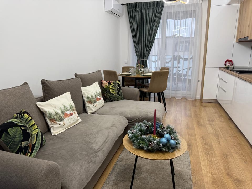 Panoramic RESIDENCE Apartment in Romania