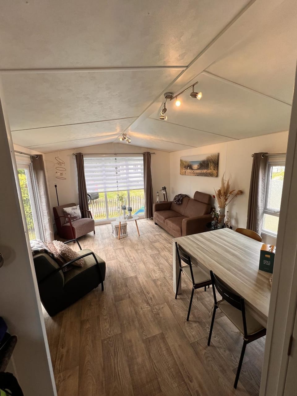 Communal lounge/ TV room, Living room
