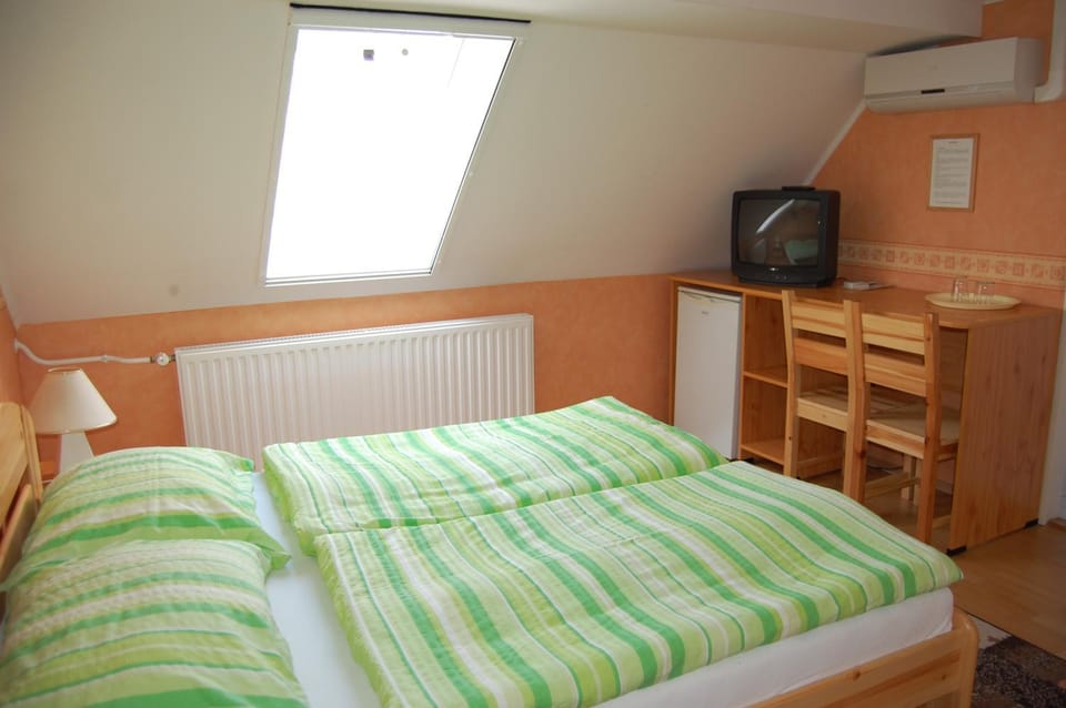 Czérna Vendégház Bed and Breakfast in Hungary