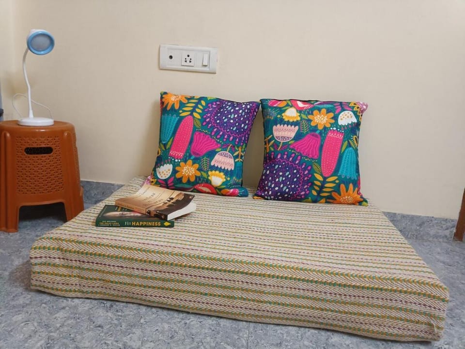 A peaceful family-friendly stay- fully furnished Apartment in Varanasi