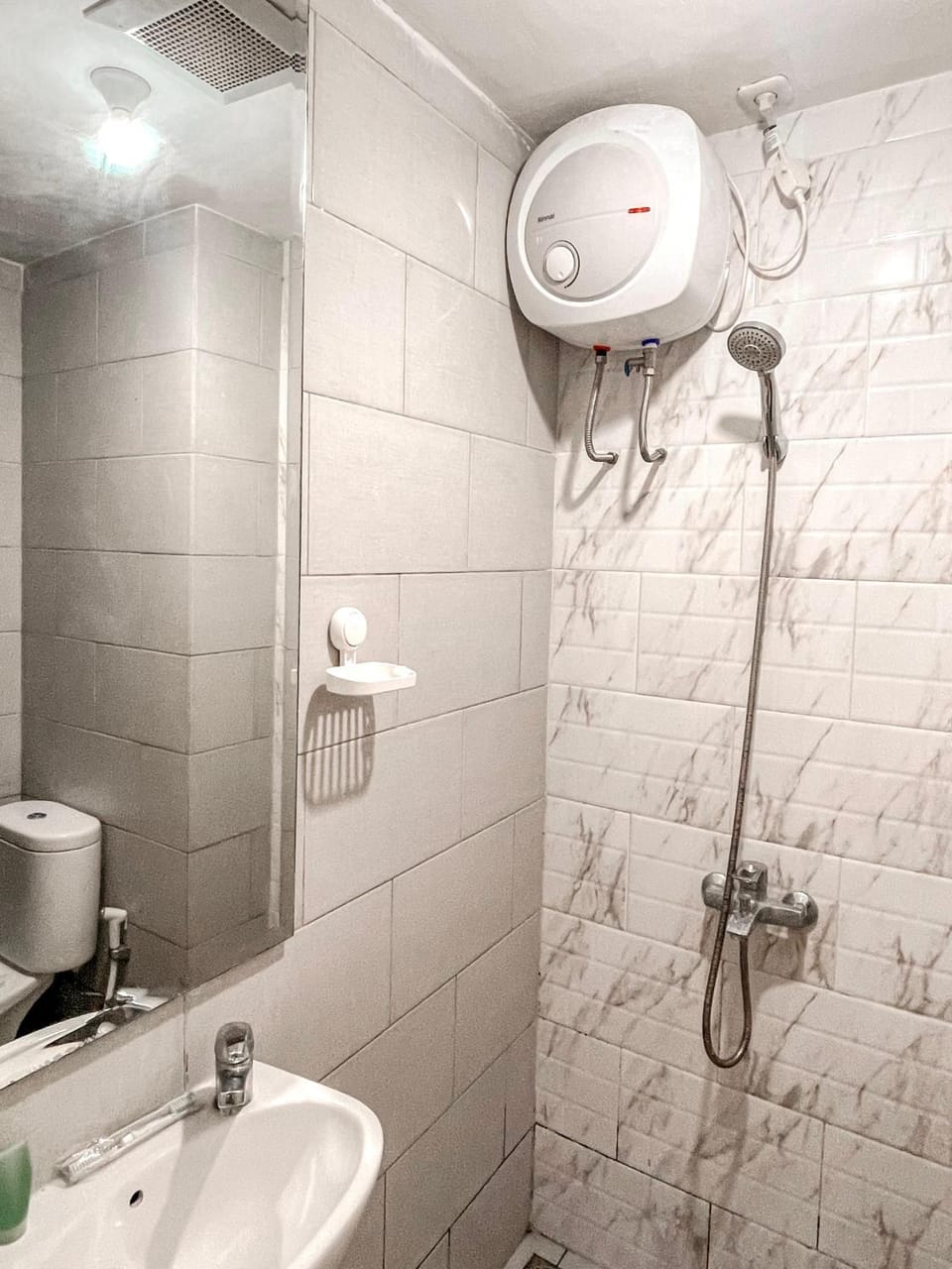 Elegant & Cozy Studio Pakuwon Mall, Anderson Tower by B&B Apartment in Surabaya