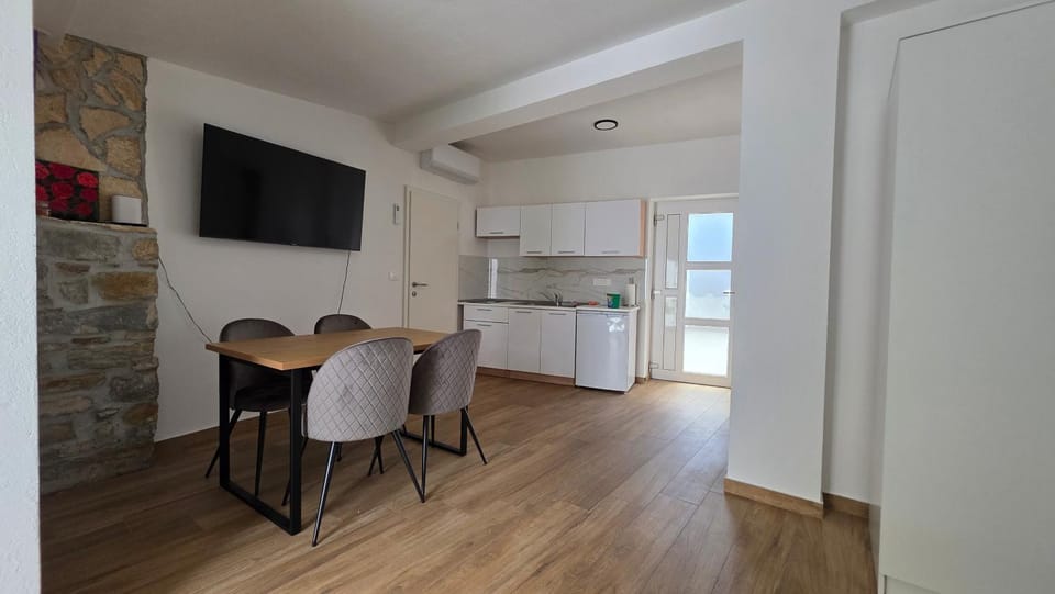 Apartma Lana Apartment in Slovenia