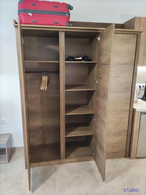 Iliokalli Studio Apartment in Nea Peramos