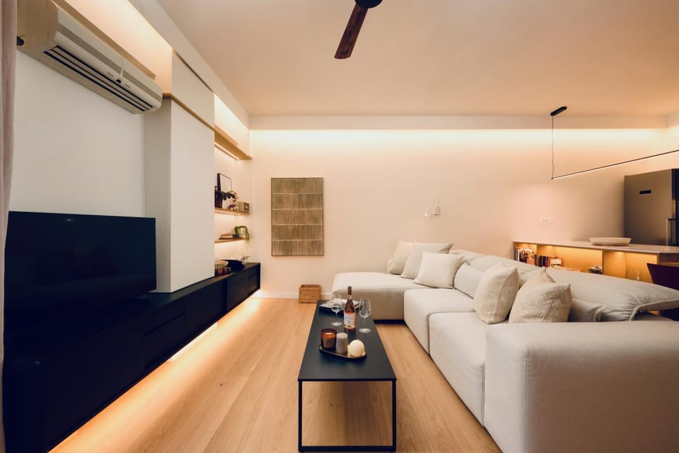 TV and multimedia, Living room, Seating area