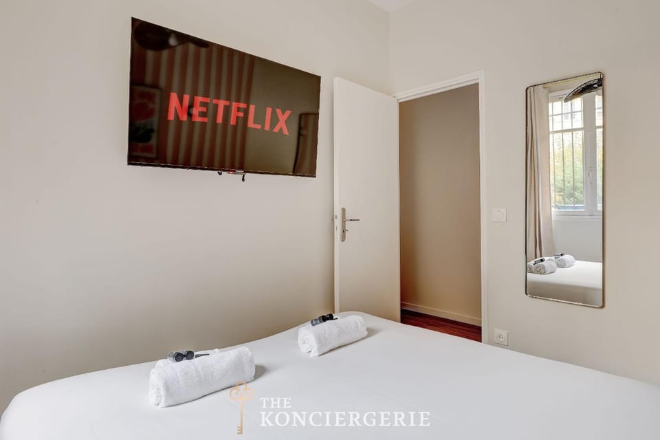 Appartement refait à neuf Pour 6 Personnes à Levallois Apartment in Levallois-Perret