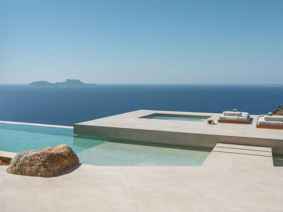 Day, Natural landscape, Hot Tub, Pool view, Sea view, Swimming pool, Swimming pool, sunbed