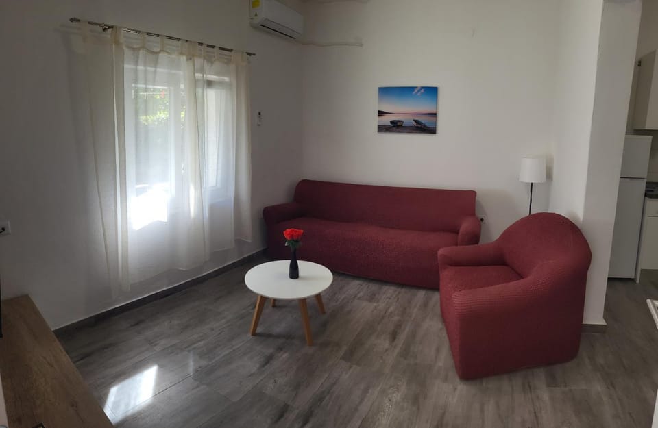 Apartment Elle with free private parking Apartment in Split